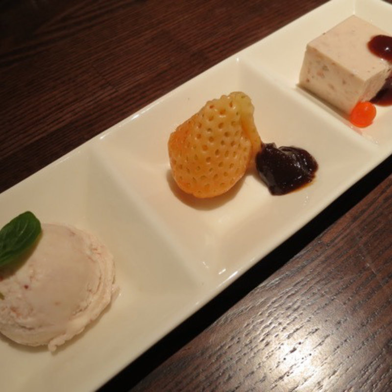 デザート三種盛り(茶良ら 3丁目店 （サララ）)