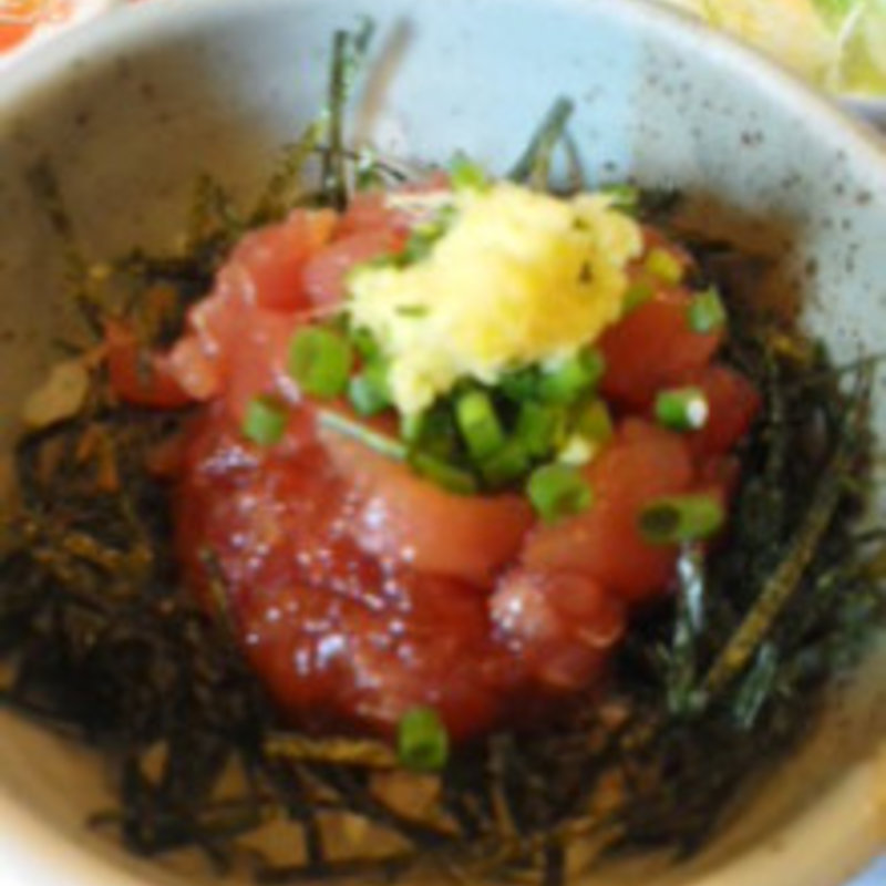 マグロぶつ丼(菜の花亭)