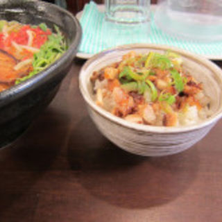 チャーシュー丼(麺や蔵の味人)
