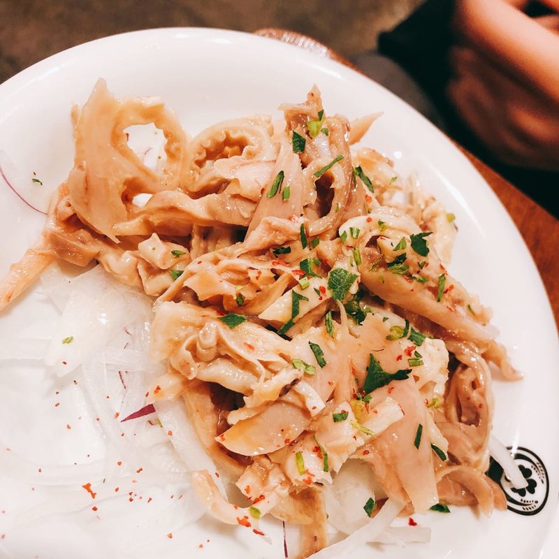 ガツ刺しオニオン(東京MEAT酒場 浅草橋総本店 （トウキョウミートサカバ）)