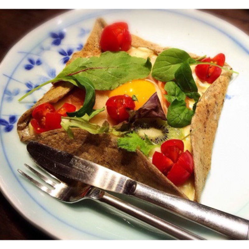 ガレットコンプレ(蕎麦屋 斐川)