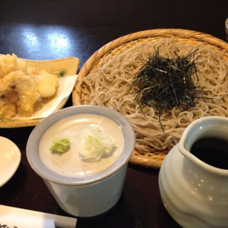 ゲソ天ざるそば大盛り(蕎麦茶屋　まきぼう )