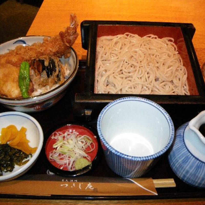 天丼せいろそばセット(蕎麦酒処 つきじ亭)