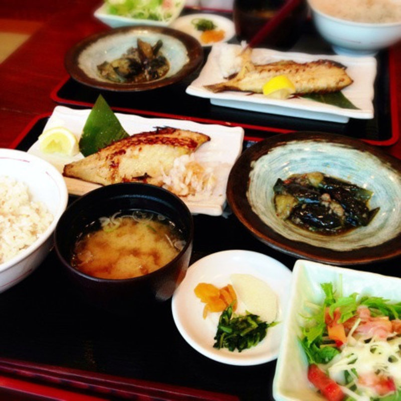 つぼ鯛の和定食(薩州美味しげぞう 青山店 （SHIGEＺO）)