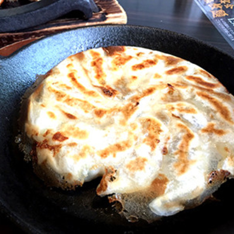 福岡 黒豚鉄板餃子(薩摩ごかもん 天満橋総本店 )