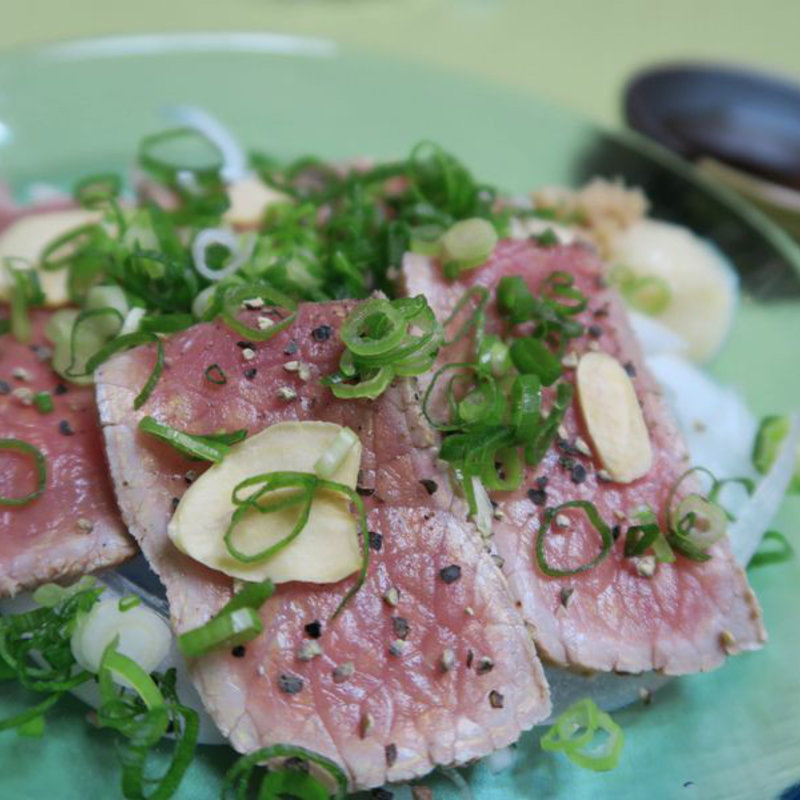 ローストビーフ(蜂の子)