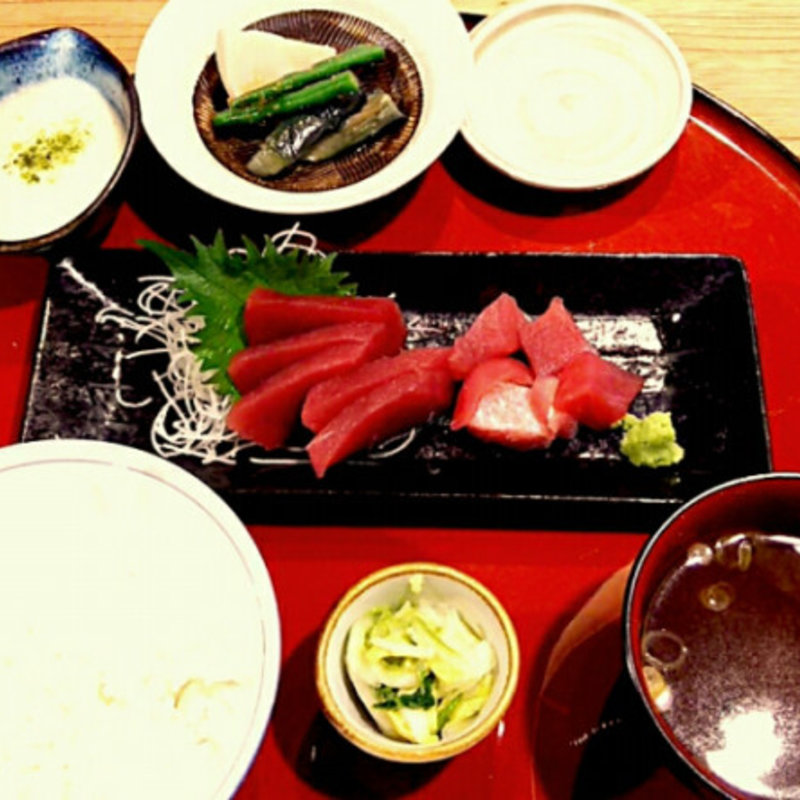 マグロ定食(西一条うおきん )