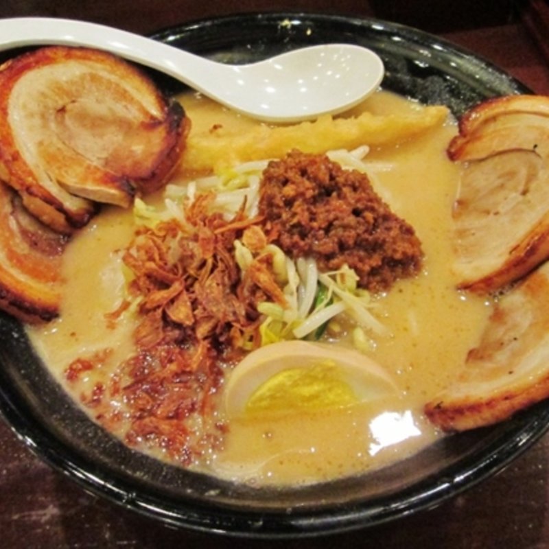 熟成九州まぼろしの味噌
焼きチャーシューラーメン(西川商店 嘉島店 )