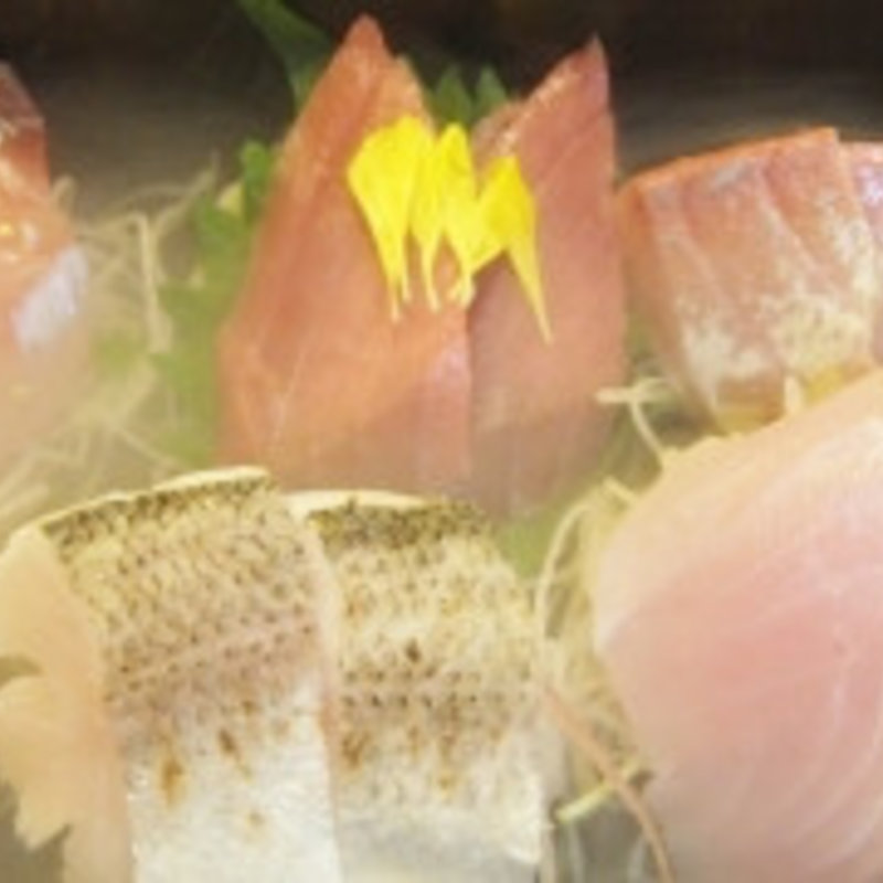 おやじ西村の宝石箱～御造り7種～(魚ダイニング おやじの目利き西村 八重洲本店)