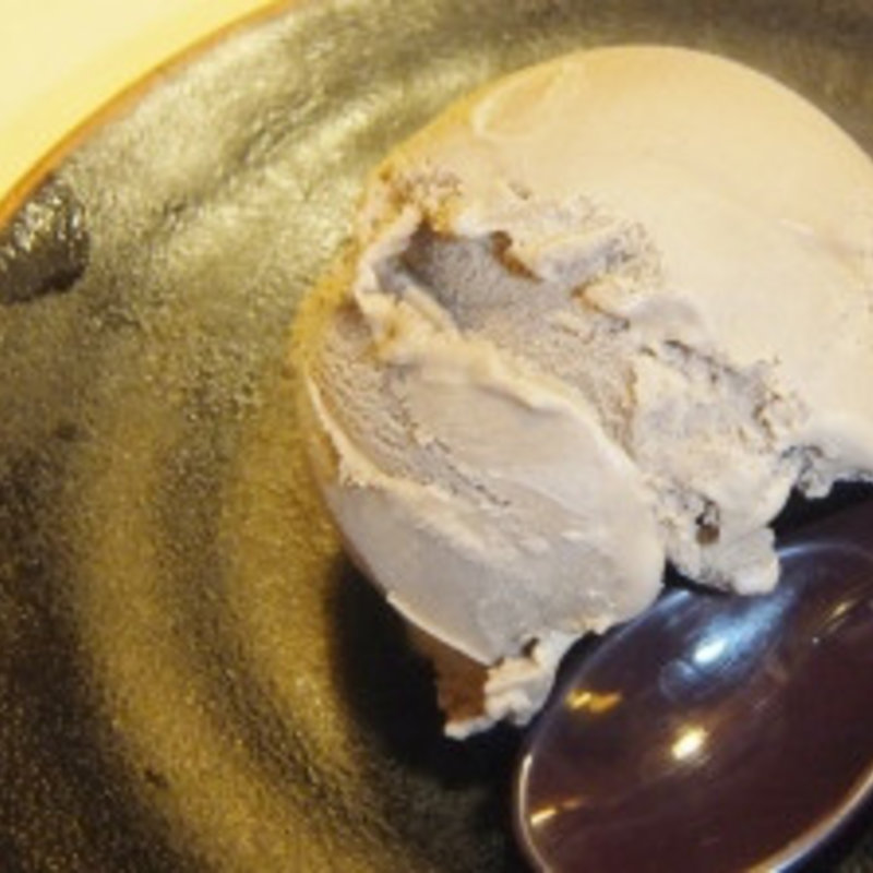 ほうじ茶アイス(魚ダイニング おやじの目利き西村 八重洲本店)