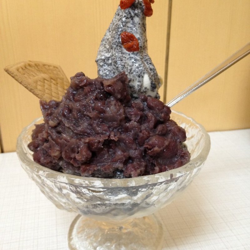 黒胡麻おぐらソフト(甘味処 角屋)