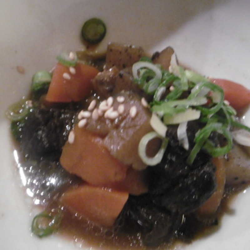 イルカの味噌煮　(角山水産 )