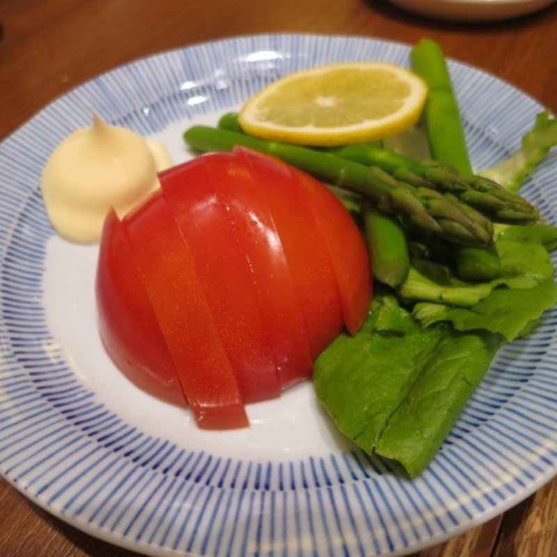 トマトアスパラ盛(謙徳蕎麦家 ピアタ本店)