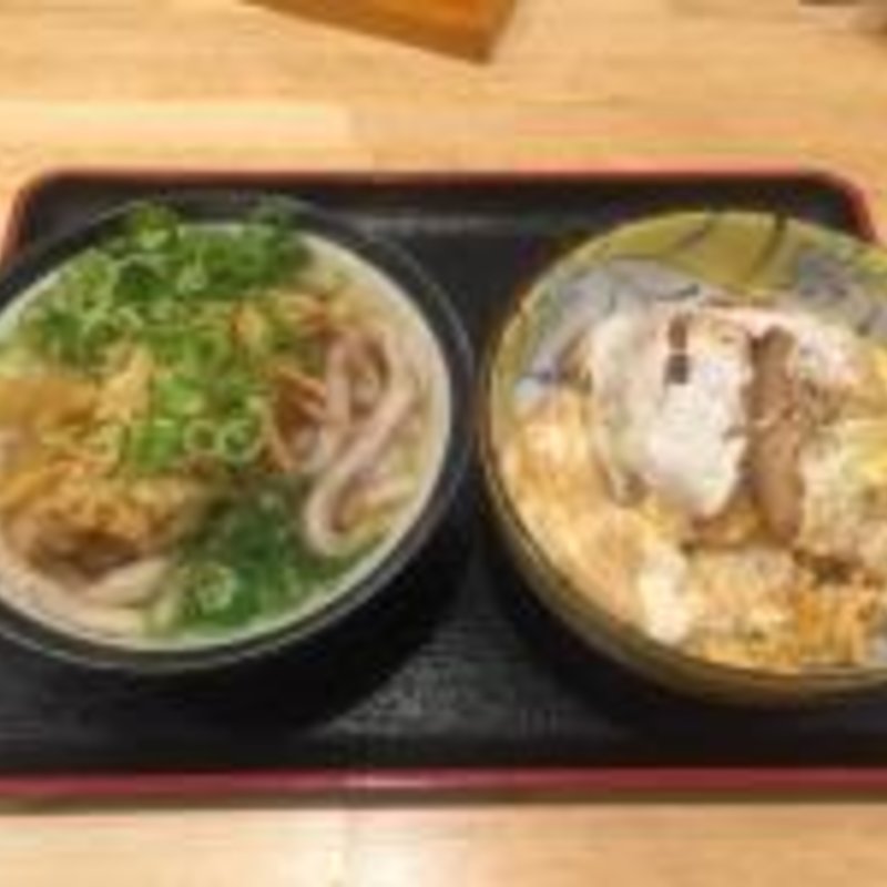 カツ丼とうどんのセット(そば喜邐 山く （ソバキリ サンク）)