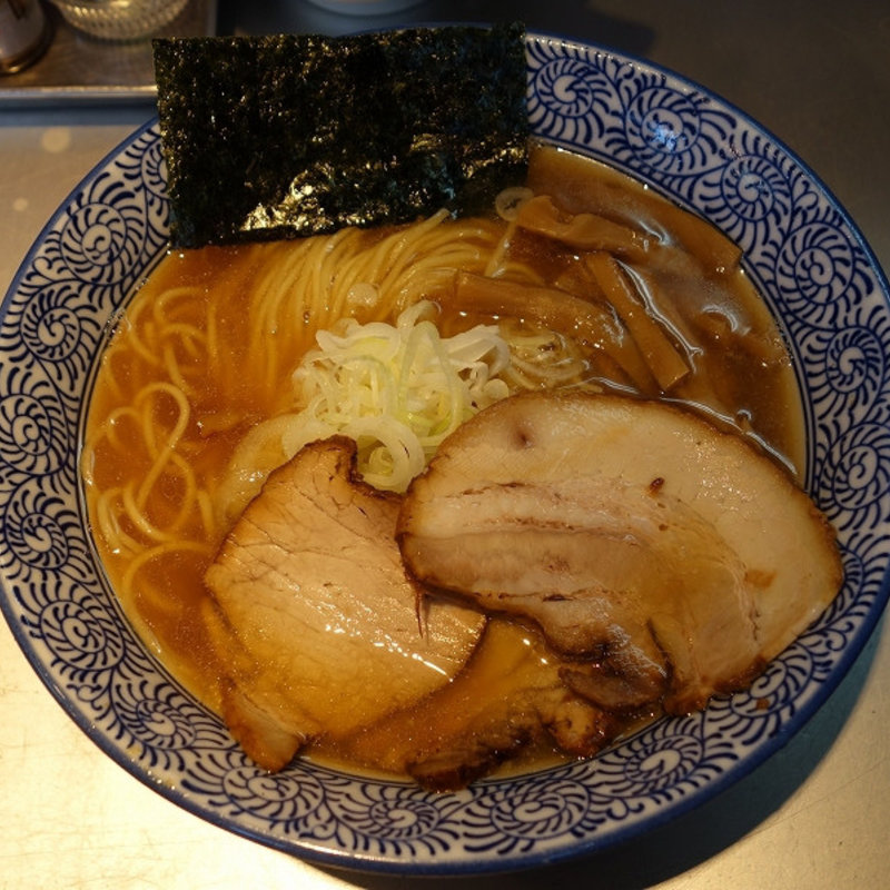 昔ながらの中華そば(豚骨一燈 )