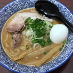 ラーメン(豚骨一燈 沖縄あしびなー店 （TONKOTSU ITTOU）)