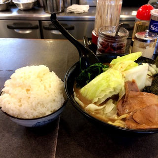 醤油豚骨(豚骨番長 )