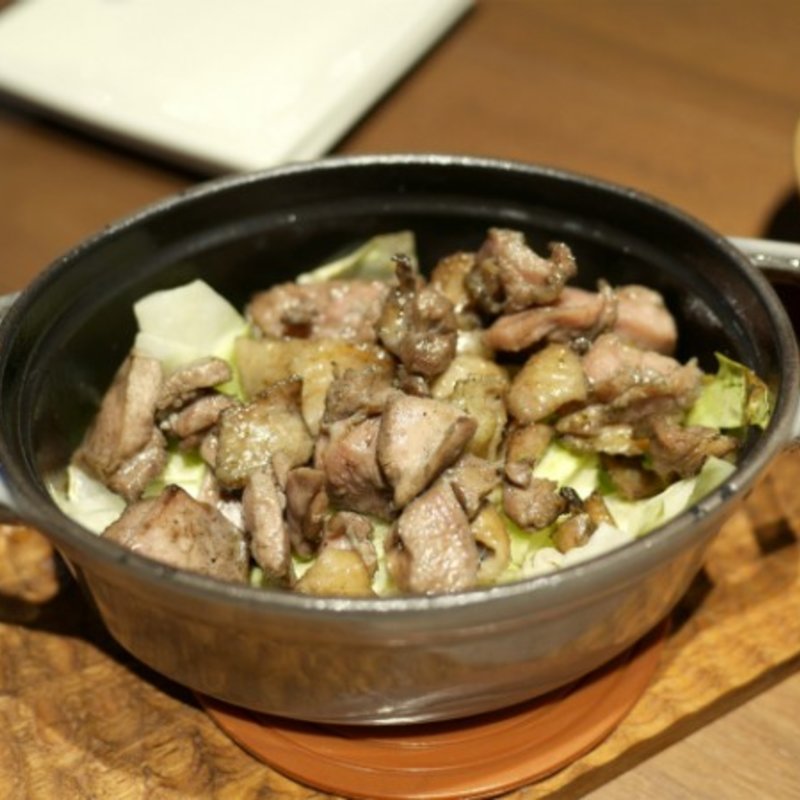 九州産 親鶏の炭火焼き(赤坂うまや 神田)