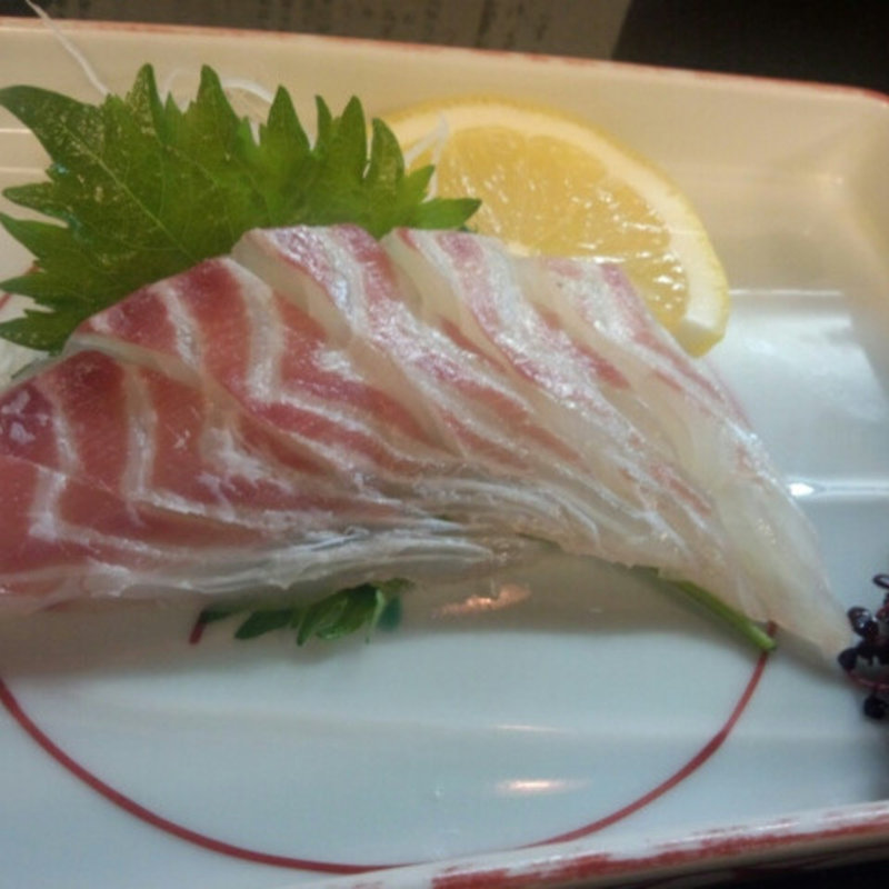 鯛(辰弥すし （たつやすし）)