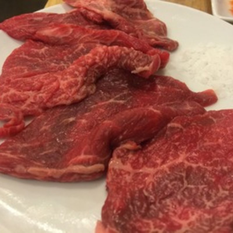 白皿(焼肉 近江牛肉店 新橋本店)