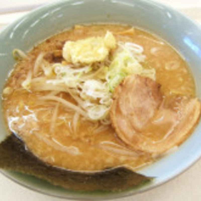 黒潮とんこつラーメン(酒々井パーキングエリア 上り ショッピングコーナー （シスイパーキングエリア ノボリ ショッピングコーナー）)