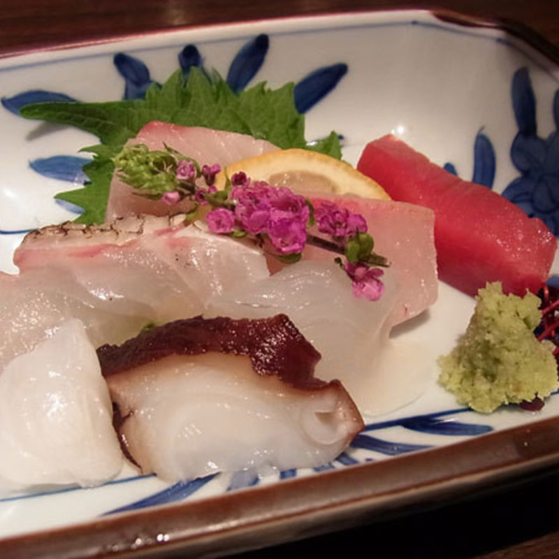 鯖のきずし(酒の大丸)