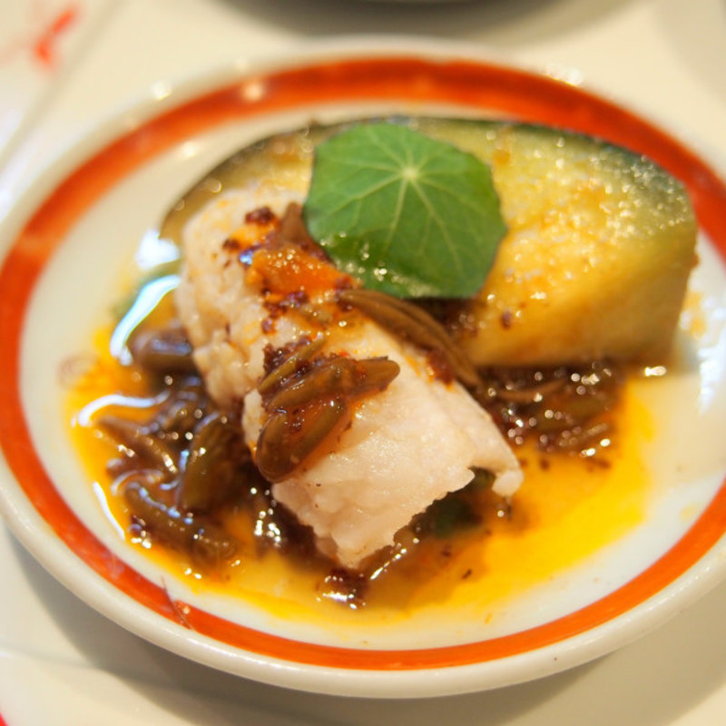 水なす浅漬け ハモ炙りジュンサイ辣油(酒中花 空心  （シュチュウカ クウシン）)