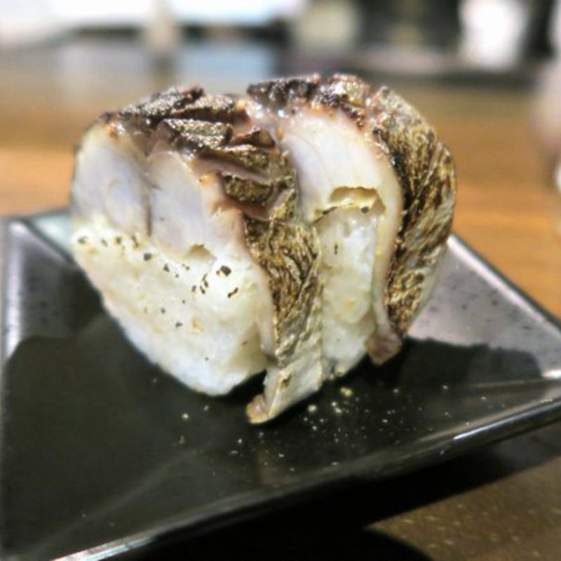 い草製麺の炙り鯖ずし(酒商　熊澤 )