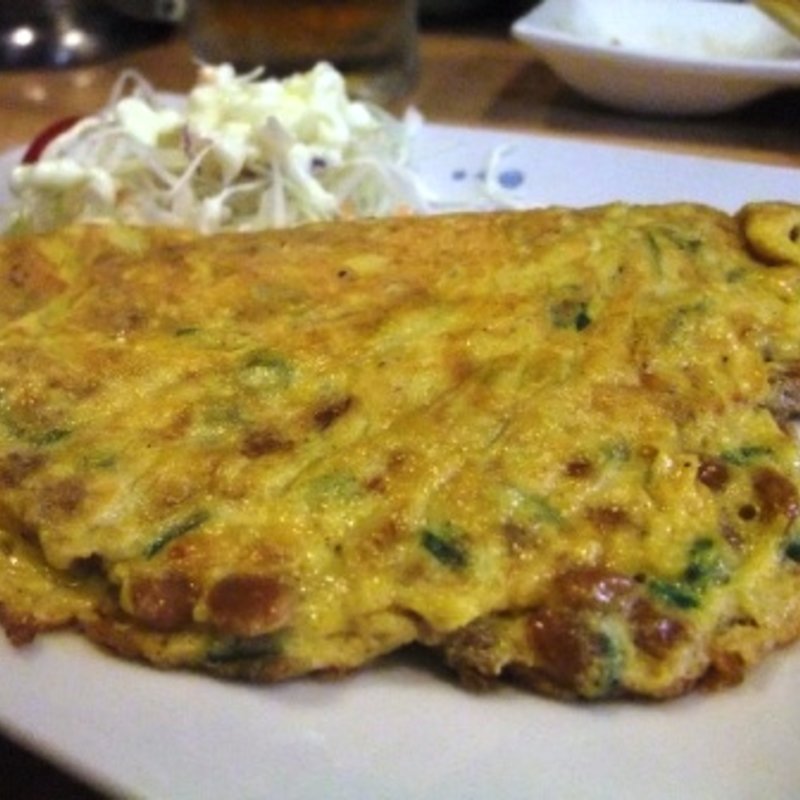 納豆オムレツ(酒房　平安)