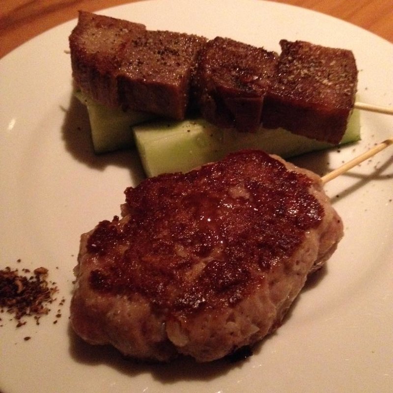 豚カシラ・サルサ・メヒカーナ串焼き(酒肆ガランス （シュシガランス）)