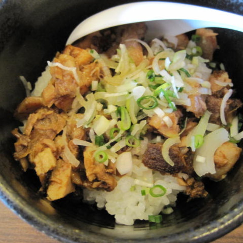 極豚丼(醤道 ver． 心 （ジャンドウ バージョン シン）)