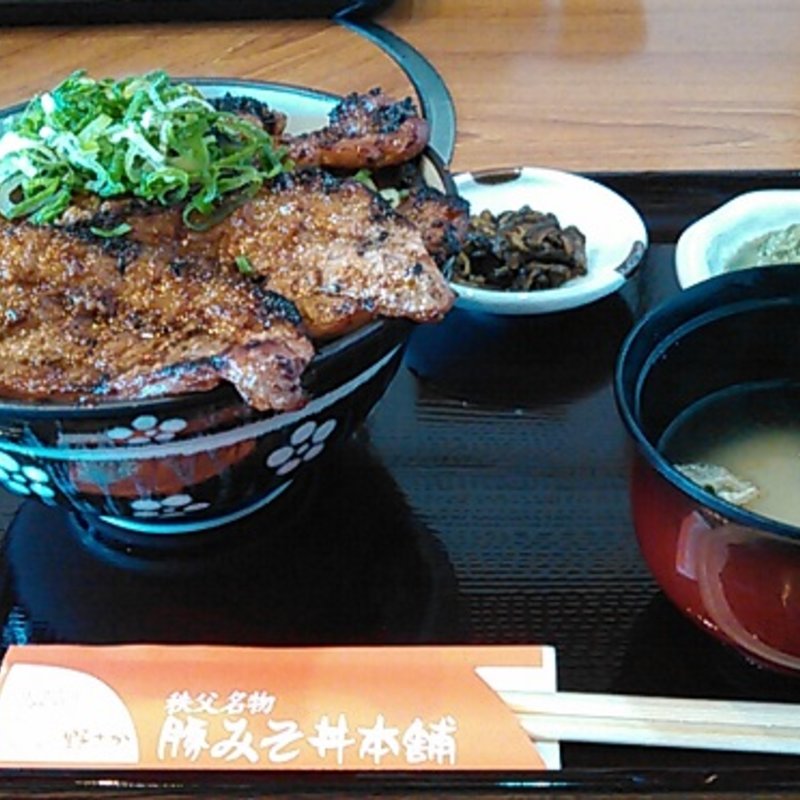 豚みそ丼大盛1100円＋わさび100円(豚みそ丼本舗 野さか)