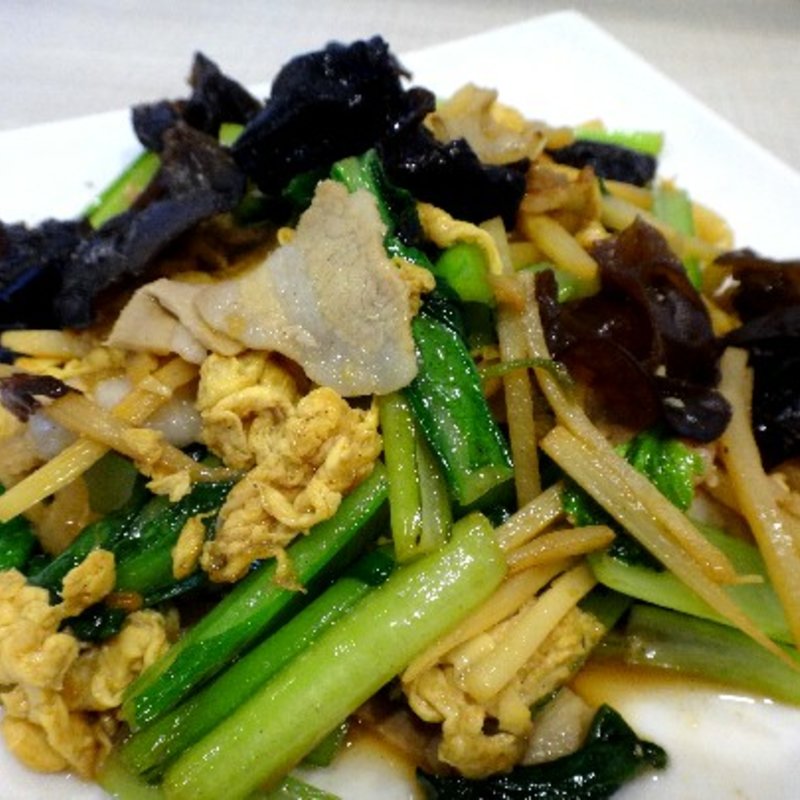 豚肉・玉子・木クラゲ炒め(野村 )