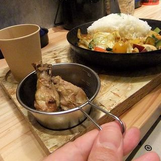 一日分の野菜カレー＋完全食セット 鶏手羽煮込×2
