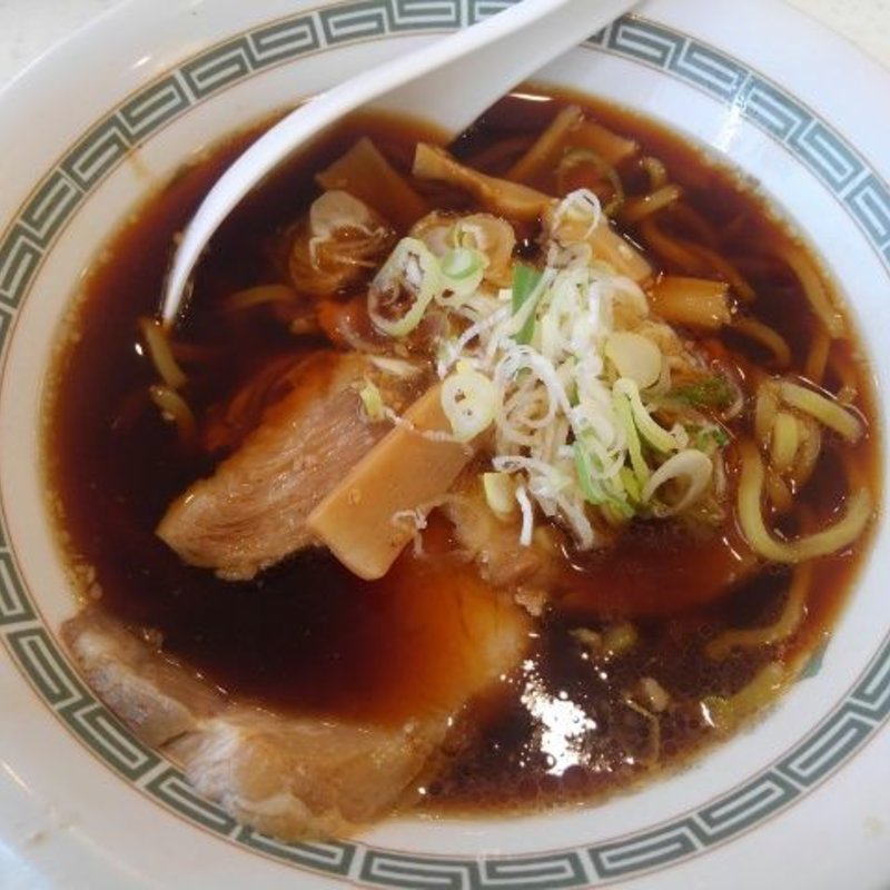 富山ブラックらーめん(金沢まいもん寿司 金沢駅西本店 （かなざわまいもんずし）)