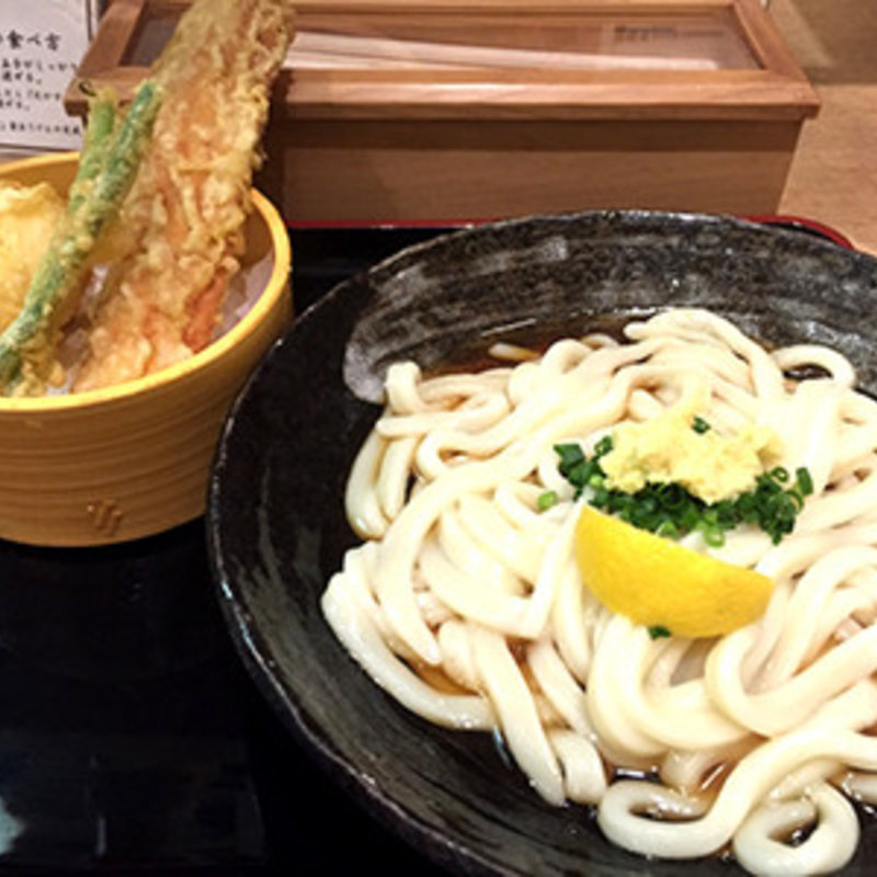 ちく玉天ぶっかけ（温）(釜たけ流うどん 駅前食堂 ヨドバシ梅田店)