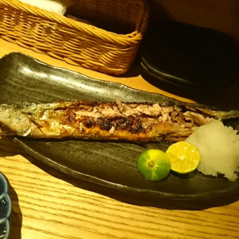 フルーツトマトのはちみつ白ワイン漬け(鉄板焼みつい)