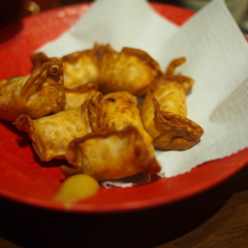 一口揚げ餃子(餃子と牛たん居酒屋おおとら南口店)