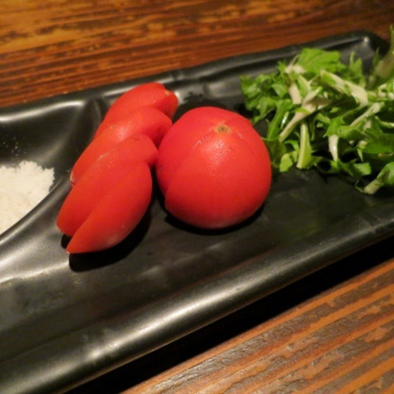 冷製フルーツトマトとこだわりの塩(鉢や)