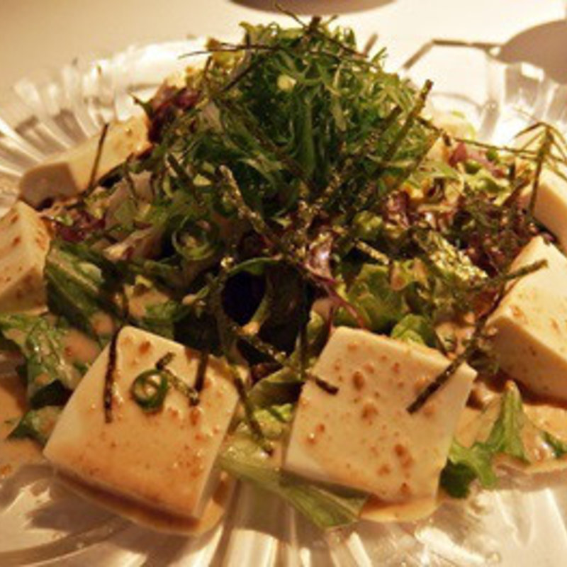 九条ネギと豆腐の金ゴマサラダ(銀ノ雫 )