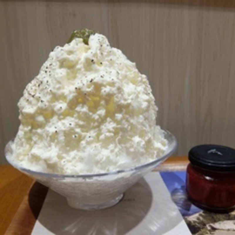 カマンベールとずんだあんセンガセンガナ(銀座のジンジャー 銀座本店)