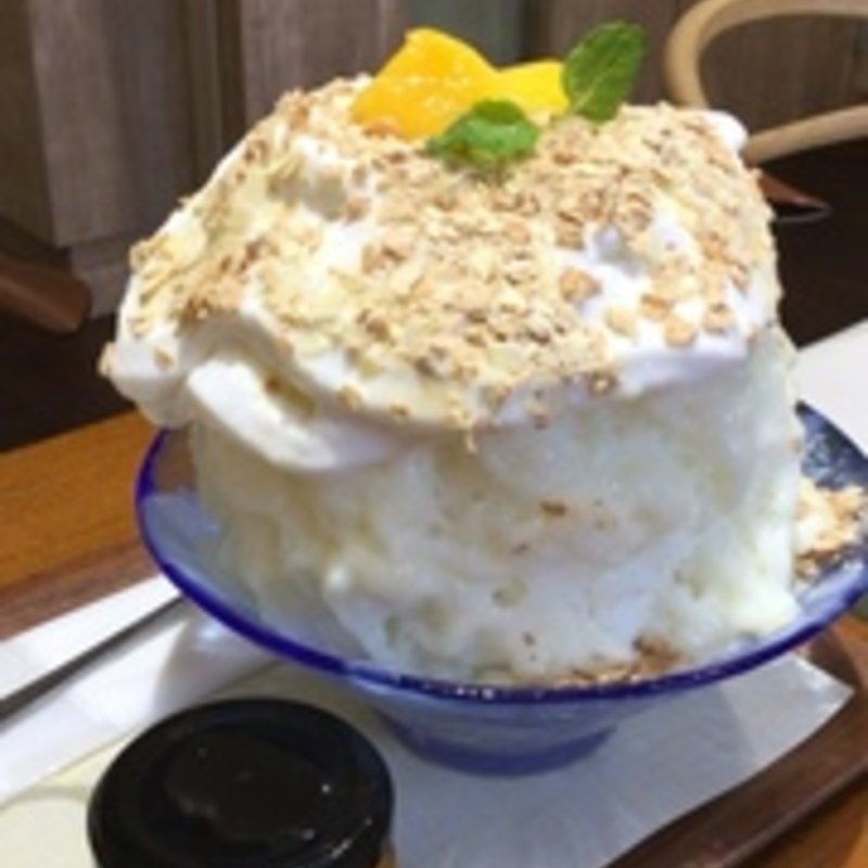 パパマンガとココナッツミルクエスプーマ(銀座のジンジャー 銀座本店)