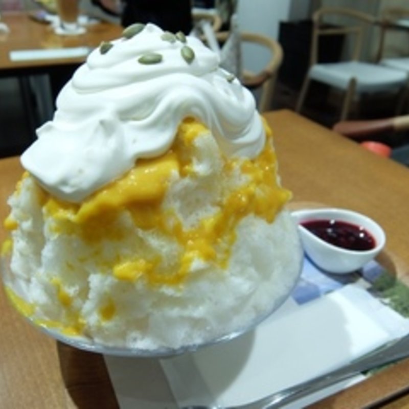 パンプキン＆カマンベールエスプーマ　センガセンガナ(銀座のジンジャー 銀座本店)