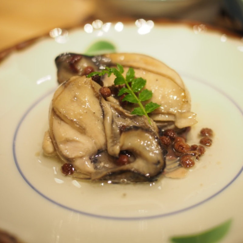 牡蠣の山椒油煮(糧亭 銀座魚勝)