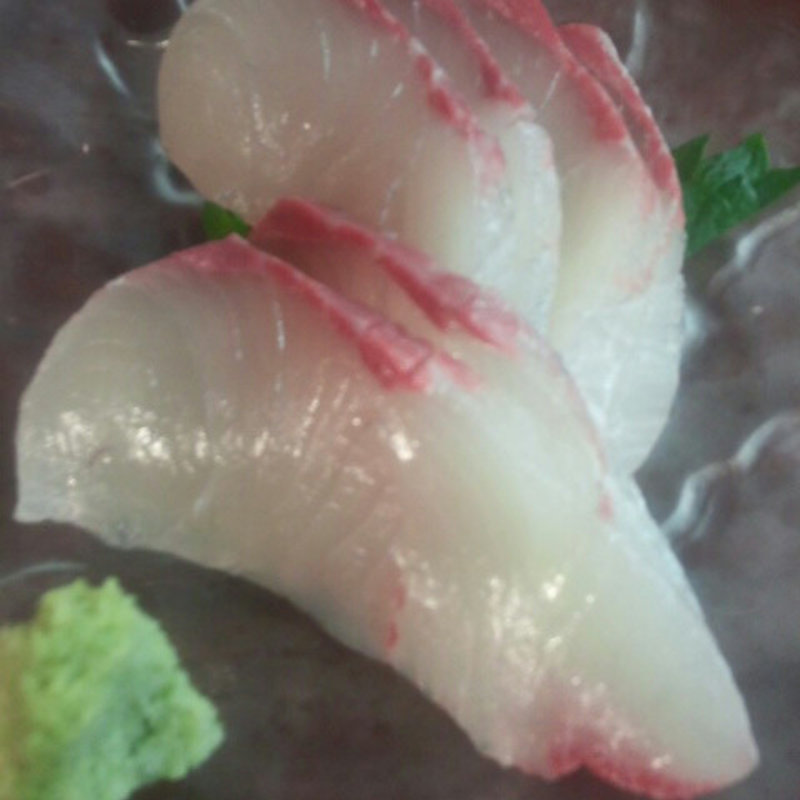 間八の刺身(銀狐)