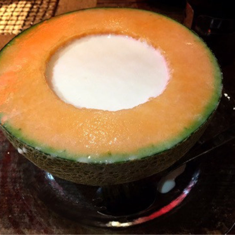 道産子ミルクメロン　(銭函バーベキュー 銀座店)