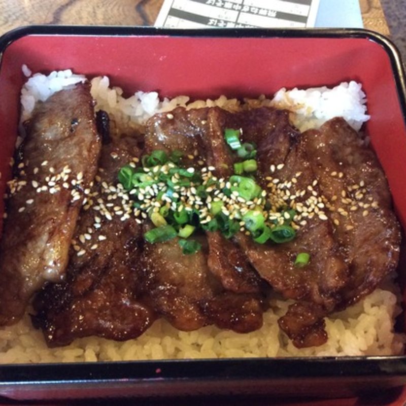 飛騨牛重(鍛冶橋そば （かじばしそば）)