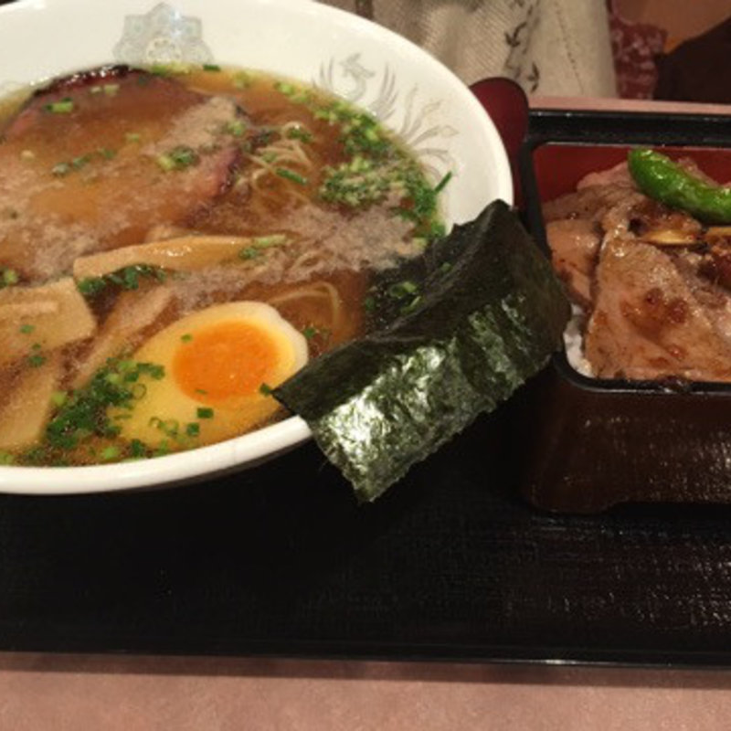 ローストビーフ重のミニラーメン(鐘壱 )