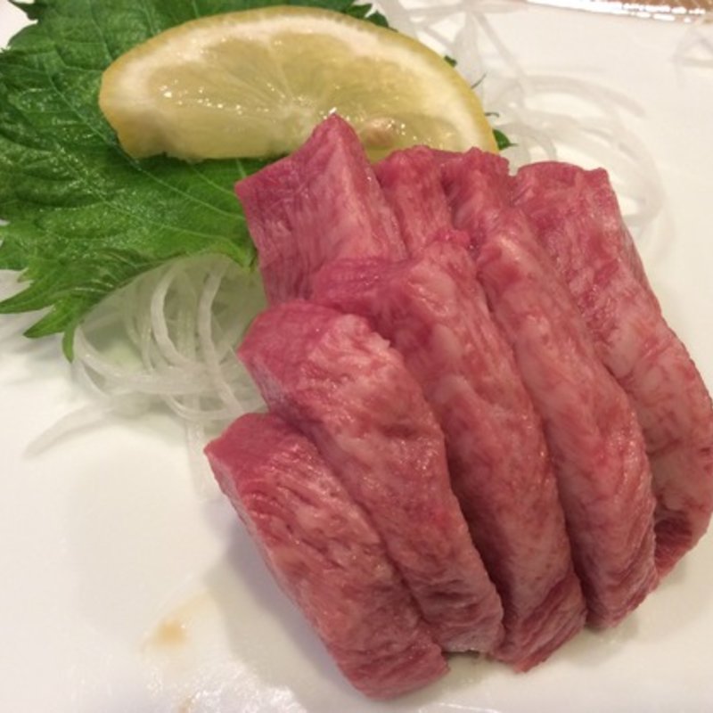 たん刺し(閣 ぶらんど－む店 （かく）)