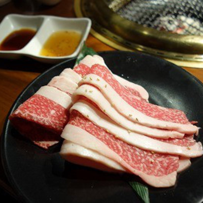 上カルビ(肉の頂 川崎店)